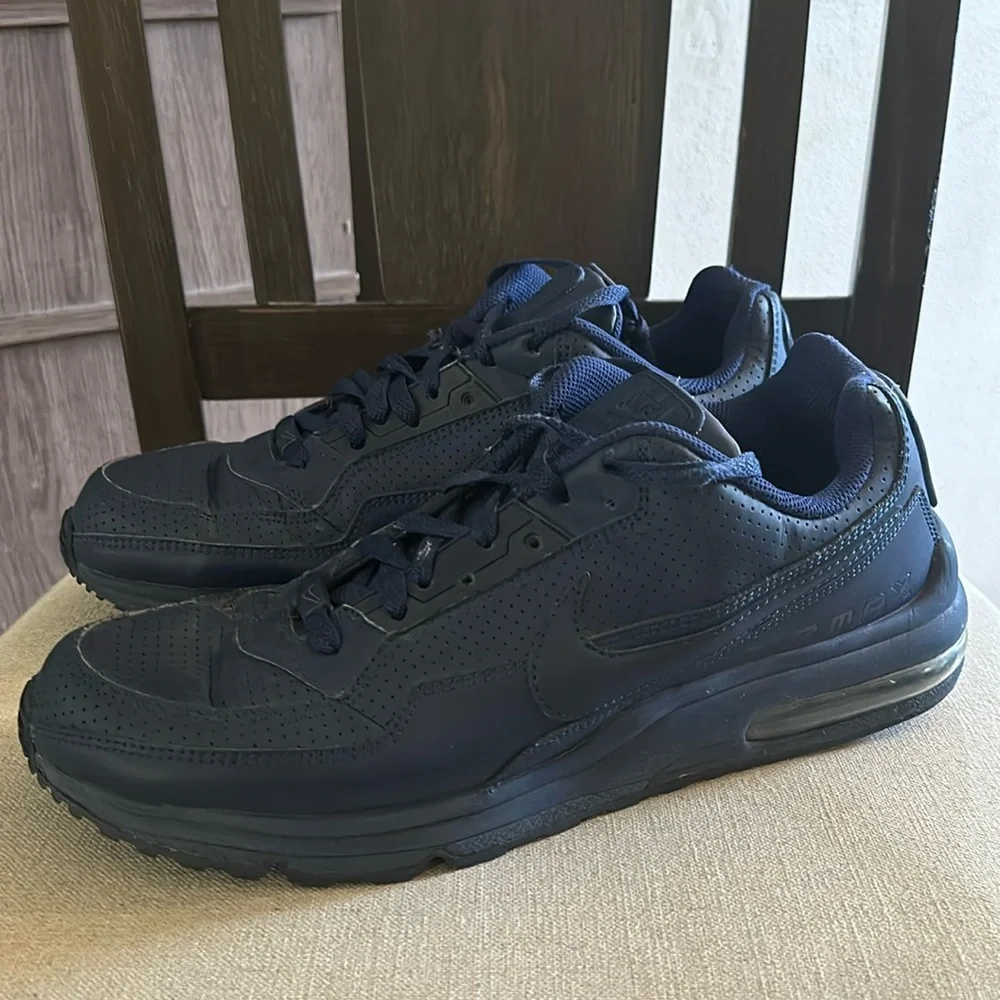 Nike Men’s Air Max LTD 3 Sneakers Midnight Navy (Navy Blue) Size 12